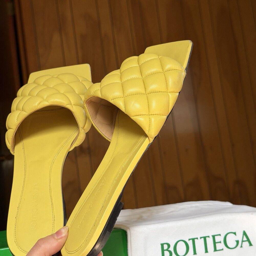 Bottega Veneta Padded Flat Slides Pear Yellow Quilted Leather Sandal EU 39 US 9 - Picture 9 of 16